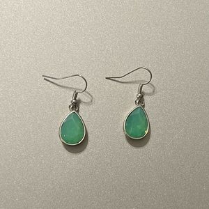 Green Pear-Shaped Pendant Earrings